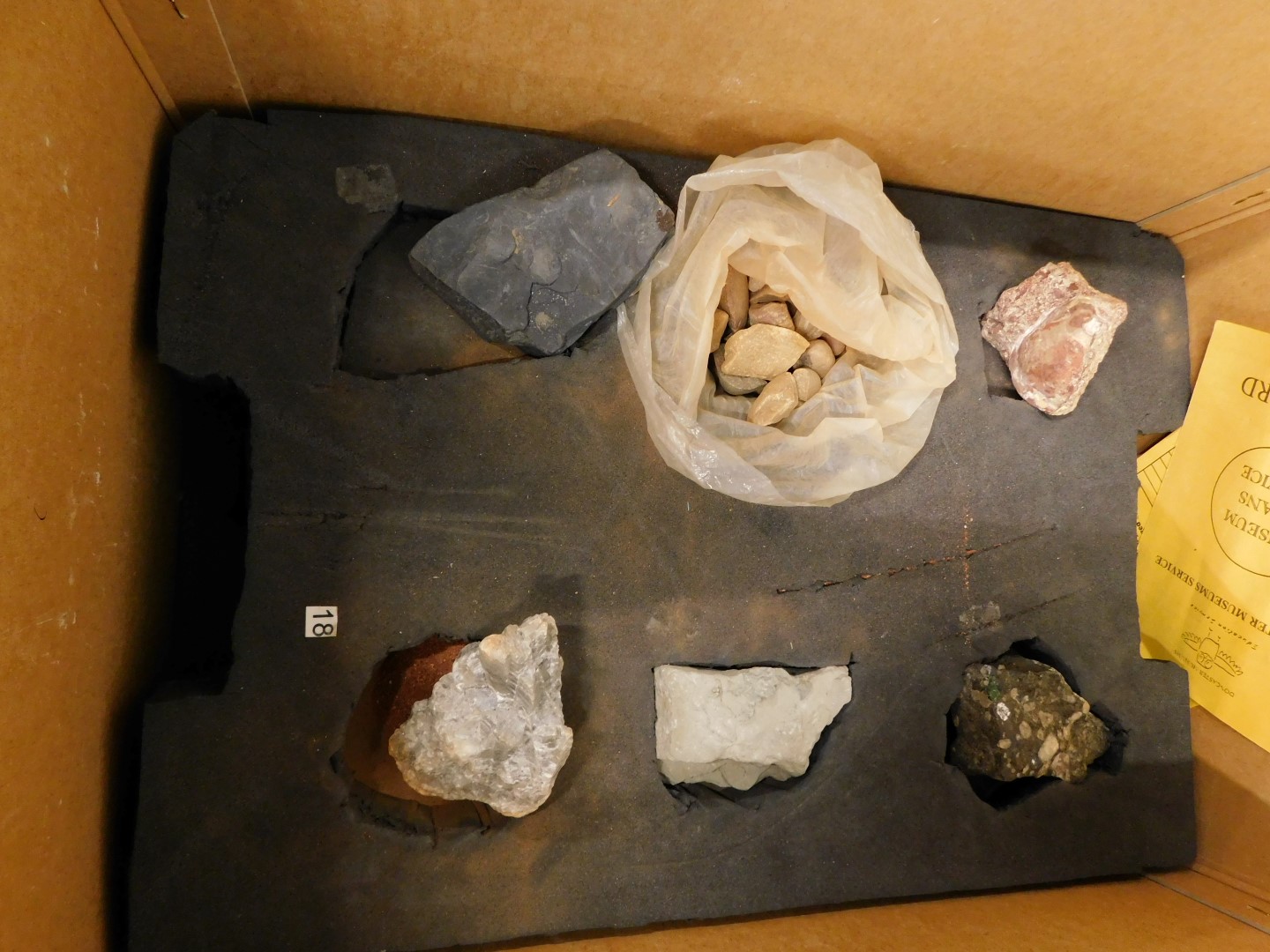 Four geology mineral samples. - Image 3 of 5