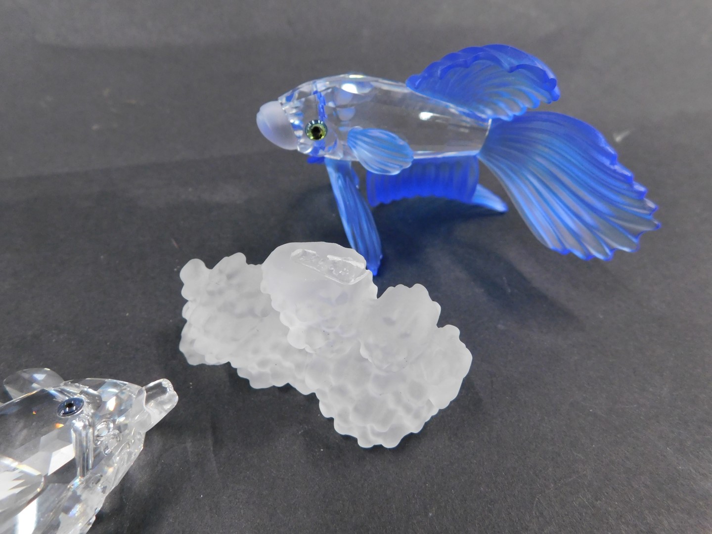 Two Swarovski crystal fish figure groups, comprising a blue glass mystique fish 6cm high, and a fish - Image 2 of 2