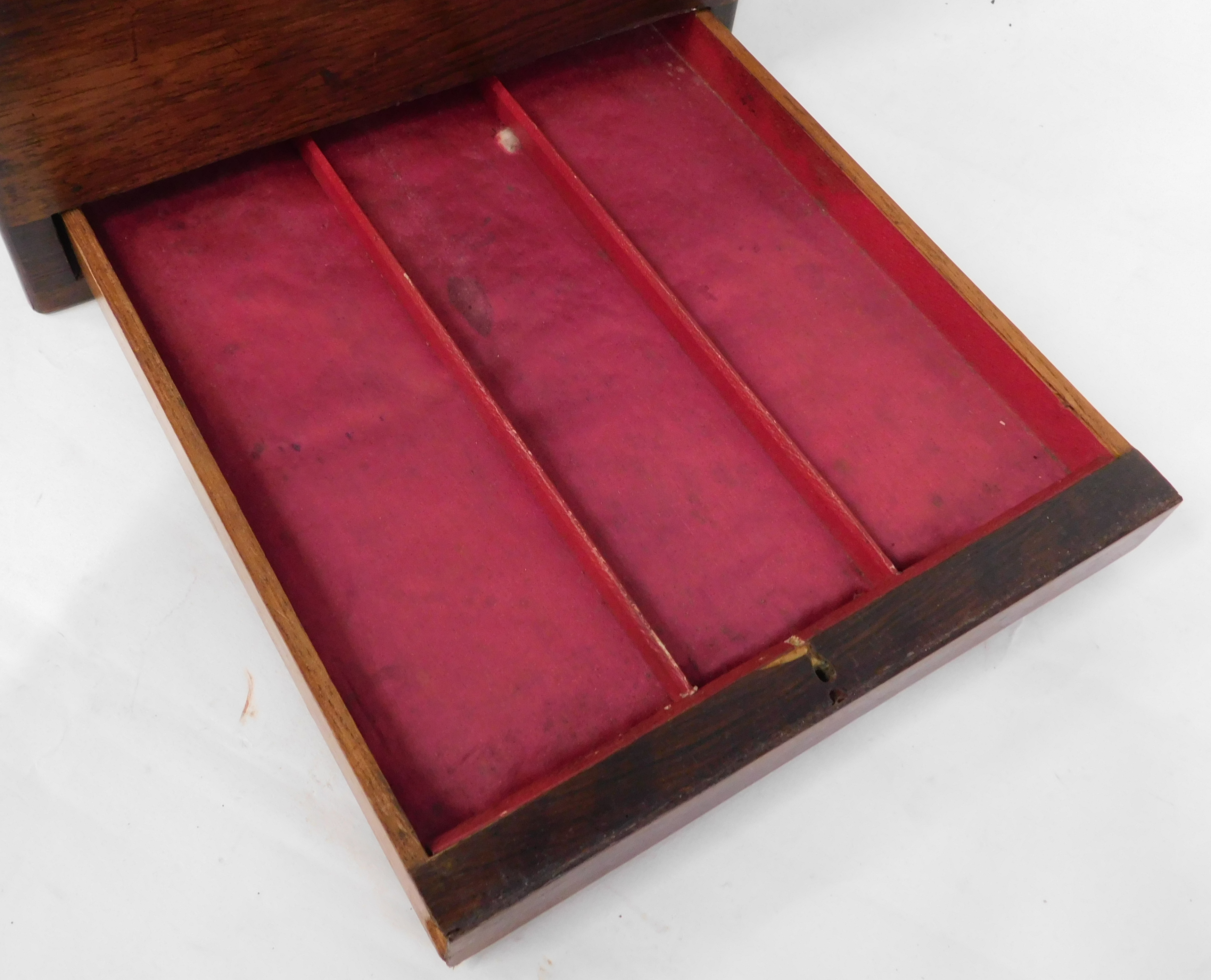 A Victorian rosewood dressing case, the hinged lid with vacant oval cartouche containing various gla - Image 2 of 3