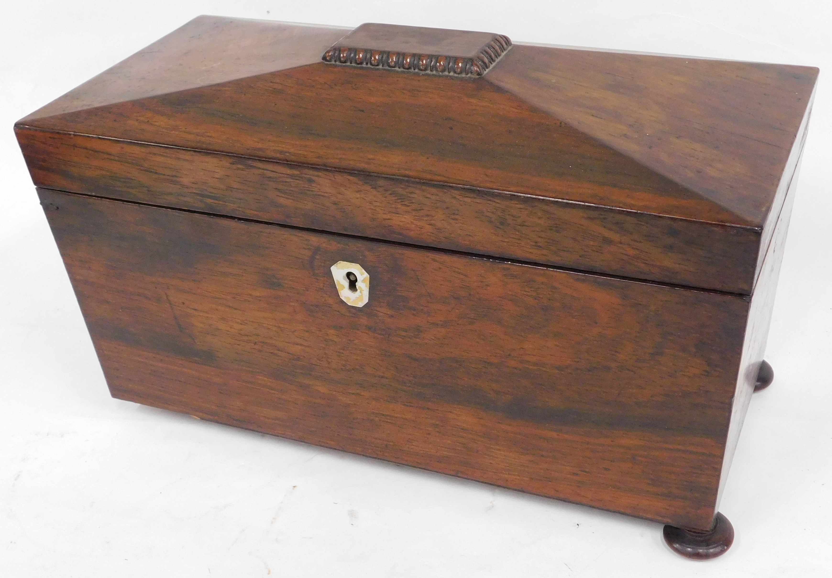 A 19thC mahogany tea caddy, the canted top with beaded crest and fitted interior with cut glass rose - Image 4 of 4