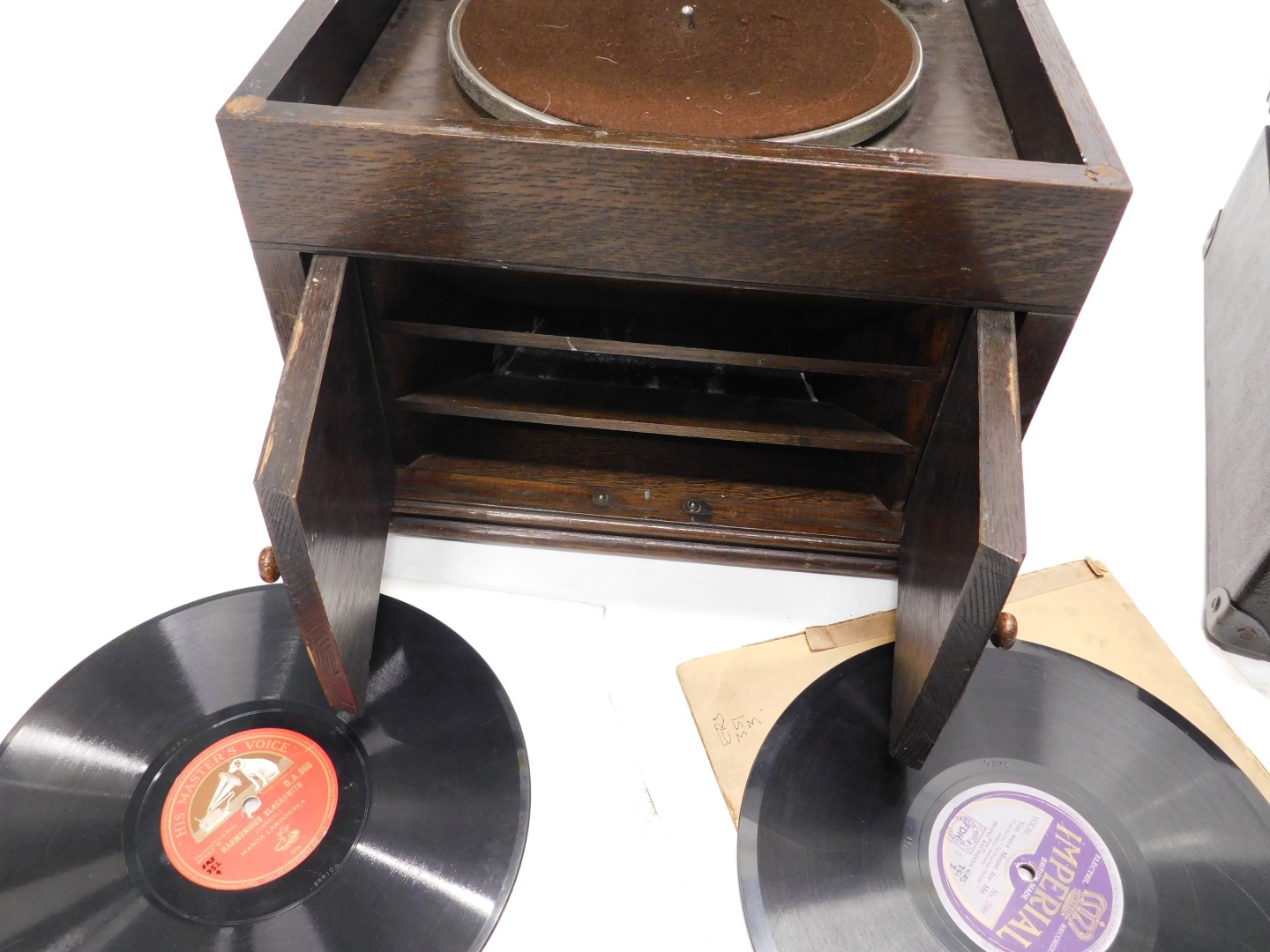 A HMV cased portable record player, and a HMV number 4 tabletop gramophone. (2) - Image 5 of 5