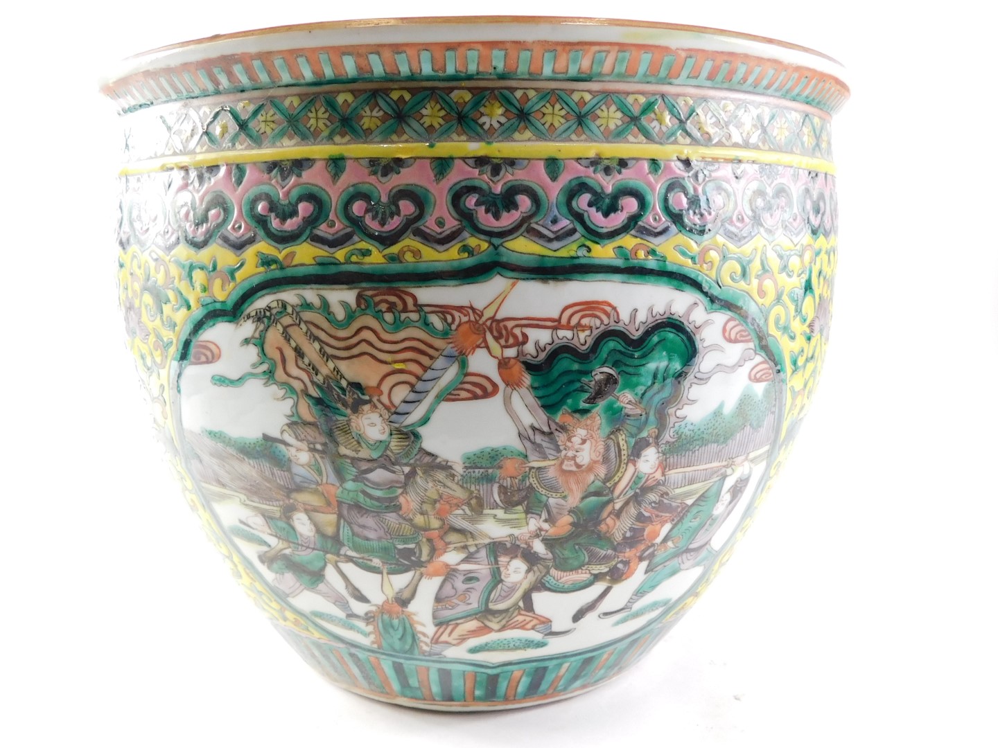 A late 20thC Chinese porcelain enamel decorated fish bowl, the exterior with panels of warriors, the - Image 3 of 3