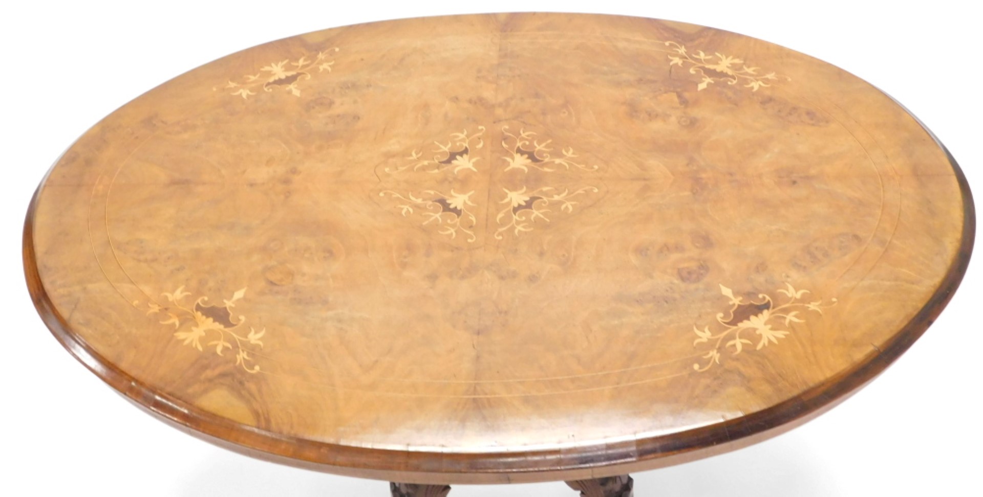 A Victorian walnut and marquetry oval breakfast table, on four turned supports with carved splay leg - Bild 2 aus 3