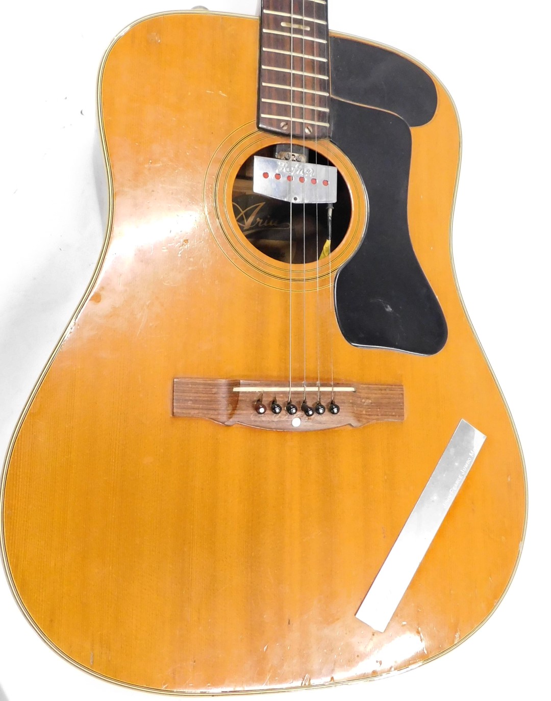 A John Pearse Aria Jumbo Model 3101 electro acoustic guitar. - Image 2 of 9