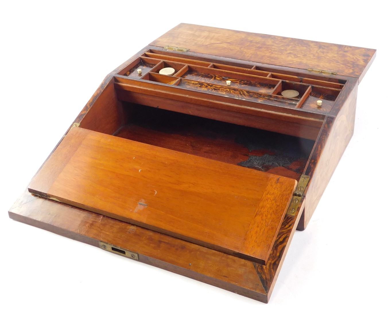 A Victorian writing box, the exterior with poker work decoration of flowers and leaves within cartou - Bild 2 aus 5