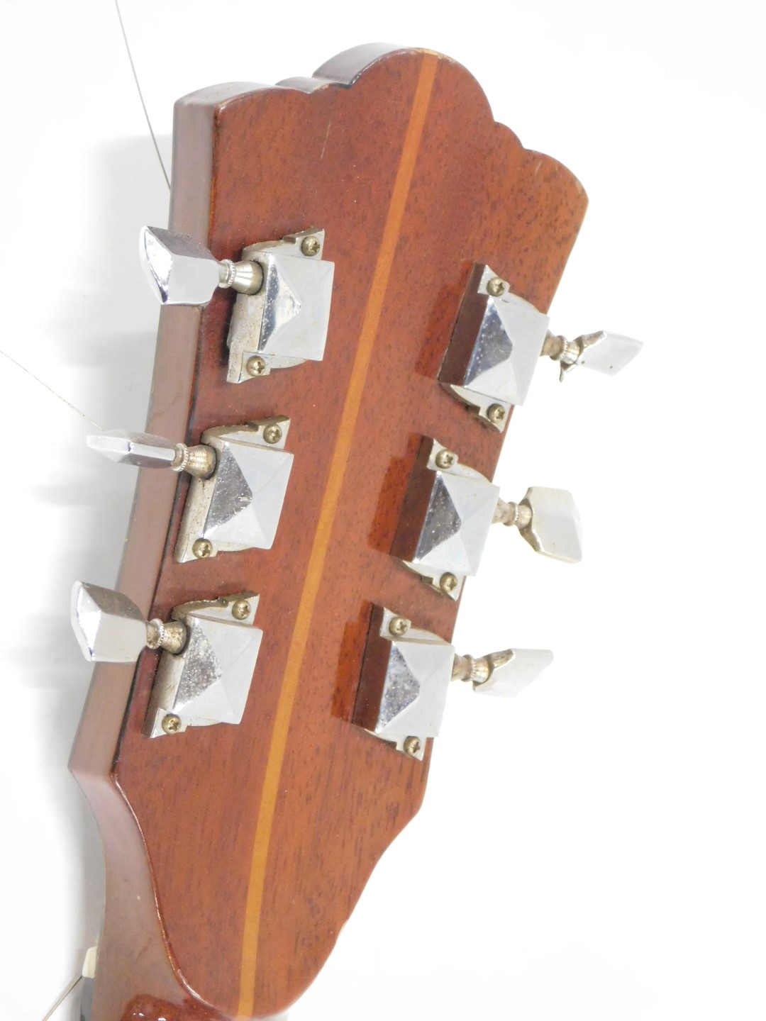 A John Pearse Aria Jumbo Model 3101 electro acoustic guitar. - Image 7 of 9