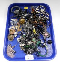 Costume jewellery, comprising beaded necklaces, wristwatches, brooches, etc.