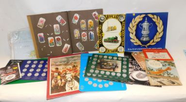 Coins and cigarette cards, to include Out into Space, British Wildlife, World Wildlife card collecti