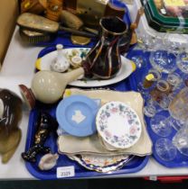 A Staffordshire Fine Ceramics Imari pattern miniature jar and cover, a Spode bud vase, vaseline glas