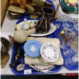 A Staffordshire Fine Ceramics Imari pattern miniature jar and cover, a Spode bud vase, vaseline glas