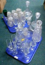 Various glassware, comprising decanters, jars and covers, drinking glasses, vinaigrettes, etc. (2 tr