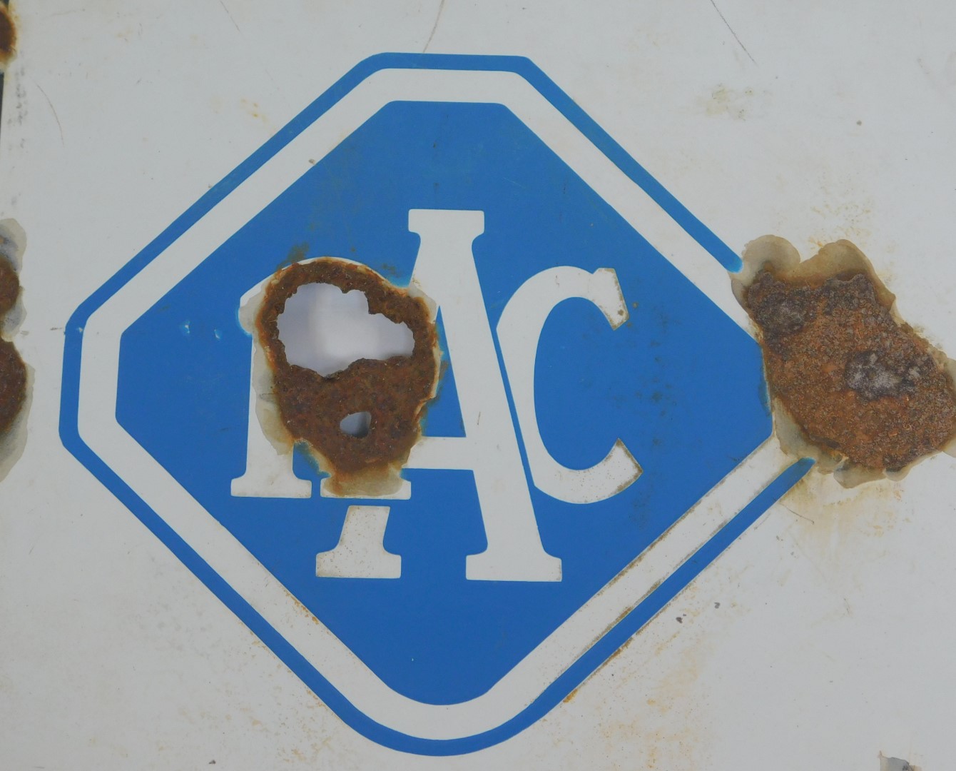 An RAC enamel road sign, for the split division between the A17 Holbech A154 Boston A154 Donington, - Image 4 of 4
