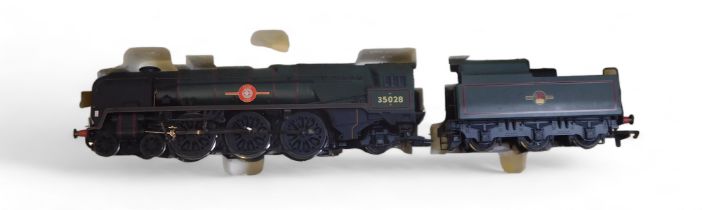 A Hornby OO gauge Merchant Navy class locomotive Clan Line, 4-6-2, 35028, BR lined green, R2169, box