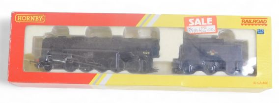 A Hornby OO gauge BR standard class 9F locomotive, 2-10-0, 92221, in BR black, R2880, boxed.
