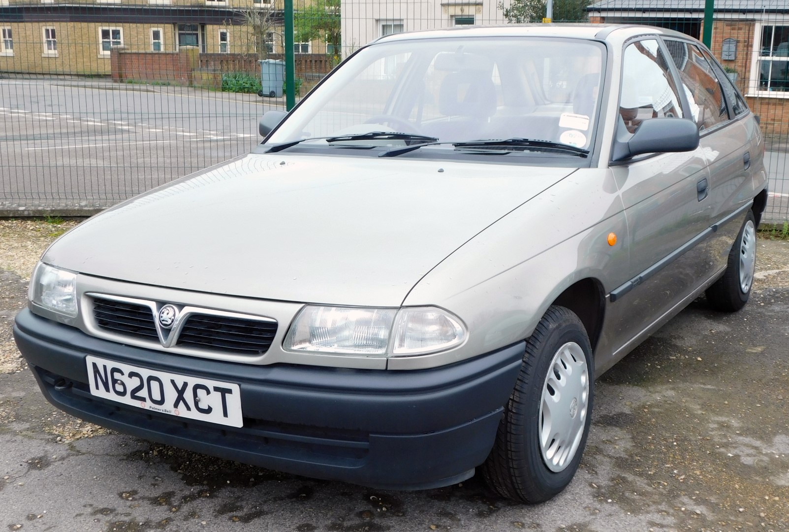 A Vauxhall Astra Merit, Registration N620 XCT, 5 door hatchback, manual, petrol, silver, first regis