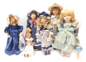 A group of collectors dolls, to include full bodied, cushioned and ceramic headed dolls, Leonardo Co