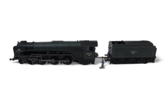 A Bachmann Branchline OO gauge class A1 locomotive Great Central, 60156, BR green late crest with ri