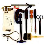 Engineering tools, comprising chisels, a Record sash clamp, calipers, clippers, etc. (1 tray)