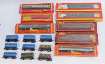 Hornby and Airfix OO gauge carriages, to include Inter-City, Scot Rail, Southern, etc. (a quantity)