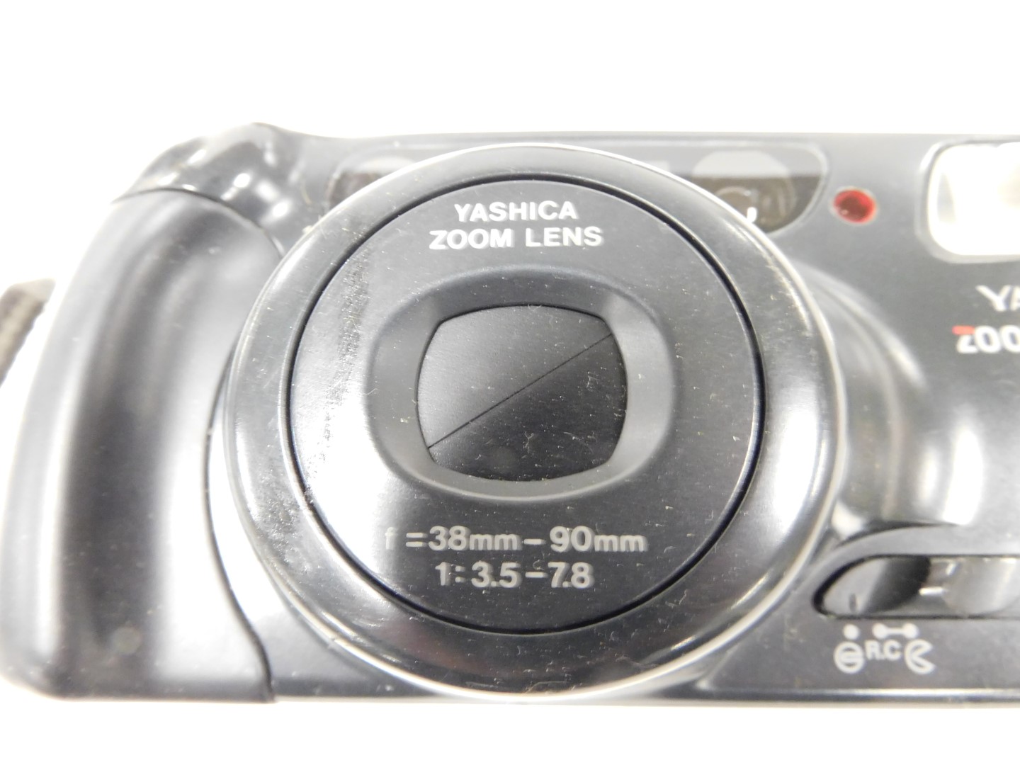 A Yashica Zoomtec 90 Super camera, Olympus Zoom AF AZ-330 camera, Miranda 24mm F2.8MC lens, and othe - Image 3 of 8