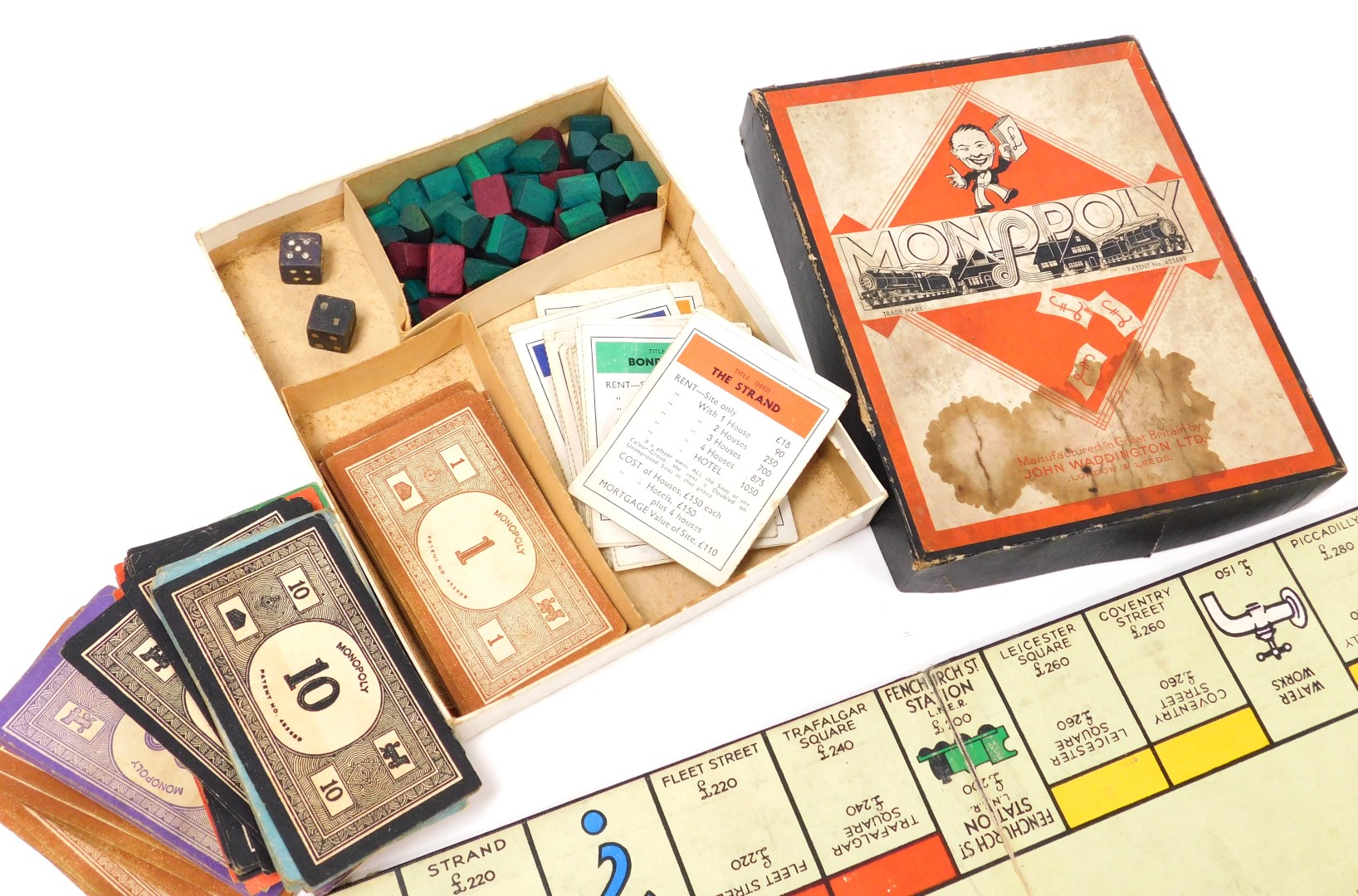 A vintage game of Monopoly, by John Waddington Ltd, containing cardboard playing figures. - Image 3 of 3