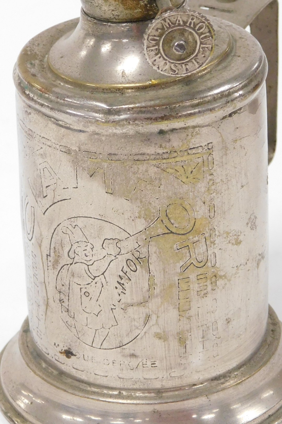 An early 20thC Helix copper oil can, 9034/54, 13.5cm high, together with a Clamfor pigeon oil lamp, - Image 3 of 3