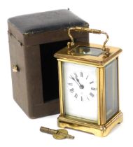 An early 20thC French brass carriage clock, rectangular dial bearing Roman numerals, single barrel m