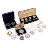 William IV and later silver coinage, and commemorative coins, including a George IV half crown 1821,