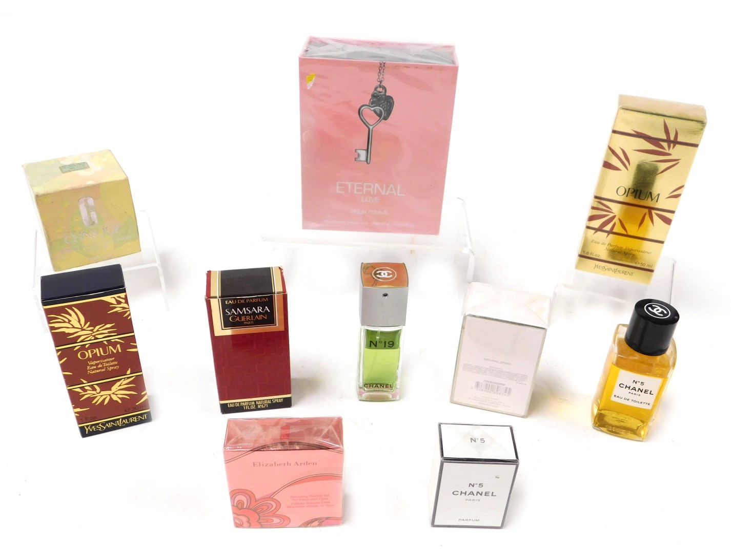Lady's perfumes and eau de toilettes, including Chanel No.5, No.19, Eternal Love, Guerlain Samsara,