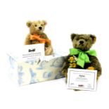 A Steiff William and Catherine The Royal Wedding Teddy bear, exclusive to Danbury Mint, limited edit