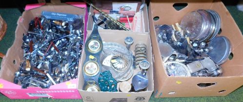 Miscellaneous metalware, including a large selection of flatware, various coasters, further flatware