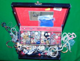 Jewellery box with contents, all costume jewellery, to include large earrings, small earrings, rings
