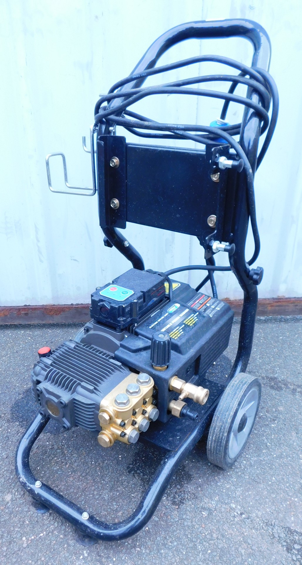 An electric motor unit for portable power washer.