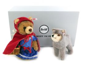 A Steiff Fairytale World Little Red Riding Hood and the Wold set, in alpaca wool, number 747, 16cm