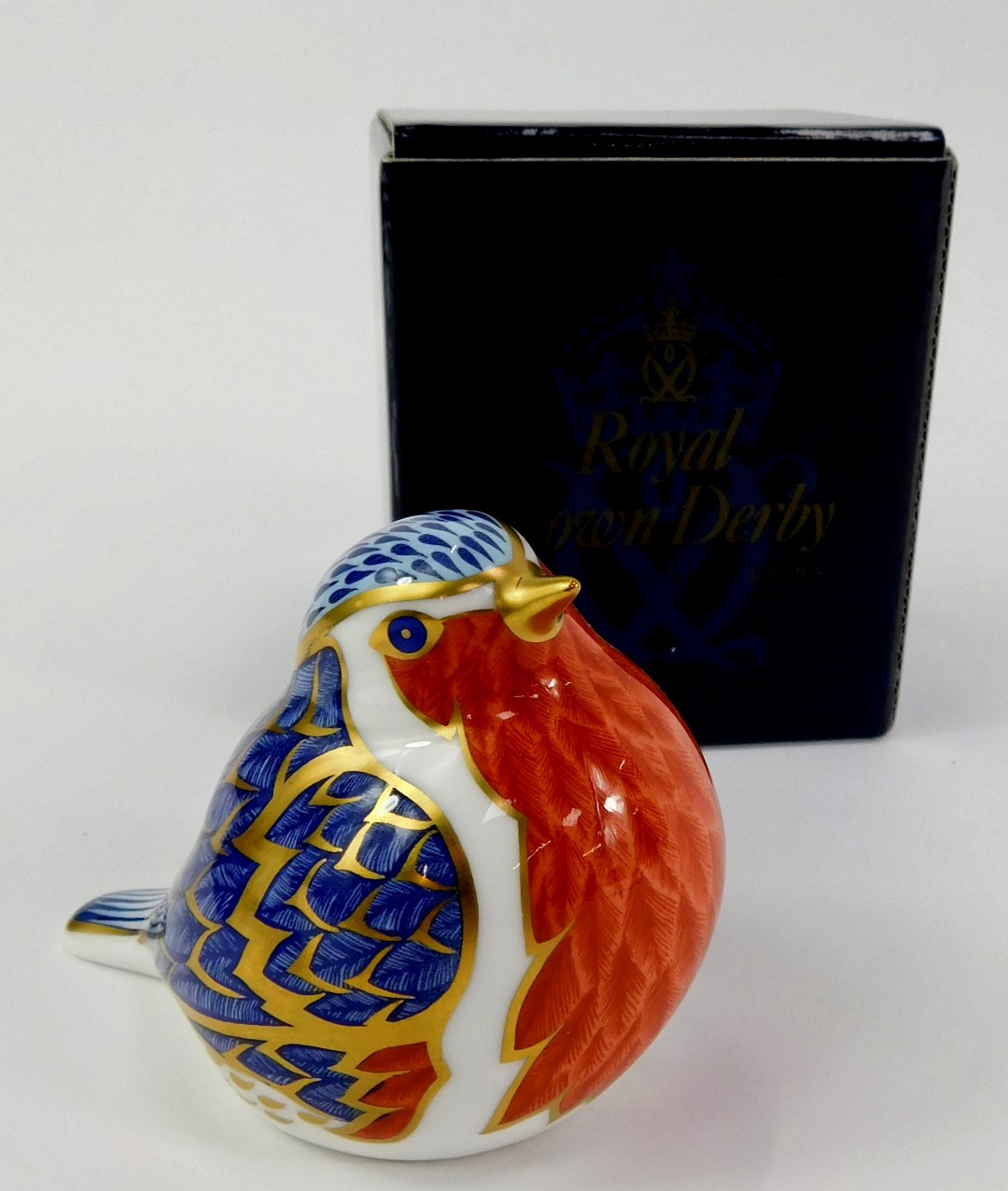 A Royal Crown Derby porcelain robin paperweight, red printed marks and gold stopper, 7cm high, - Image 2 of 3