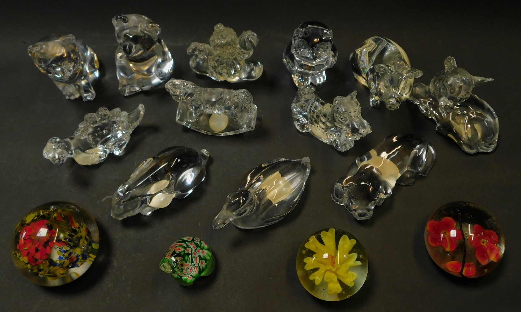 A group of Princess House Crystal Treasures paperweights, modelled as owls, teddy bears, cats, - Image 2 of 6