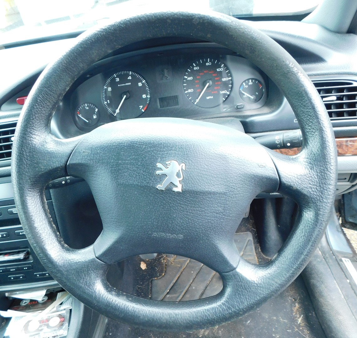 A Peugeot 406 estate, registration X876 TNW, manual, no V5, MOT expired 1st December 2023, last - Image 4 of 9