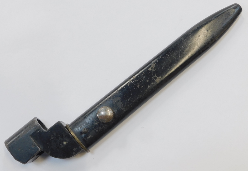 A British No. 9 MK1 bayonet, D-52, in painted black metal scabbard, length of blade 20cm. - Image 4 of 4