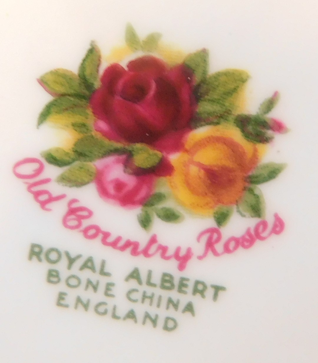 A group of Royal Albert teawares decorated in the Old Country Roses pattern, to include teapot, - Image 3 of 3