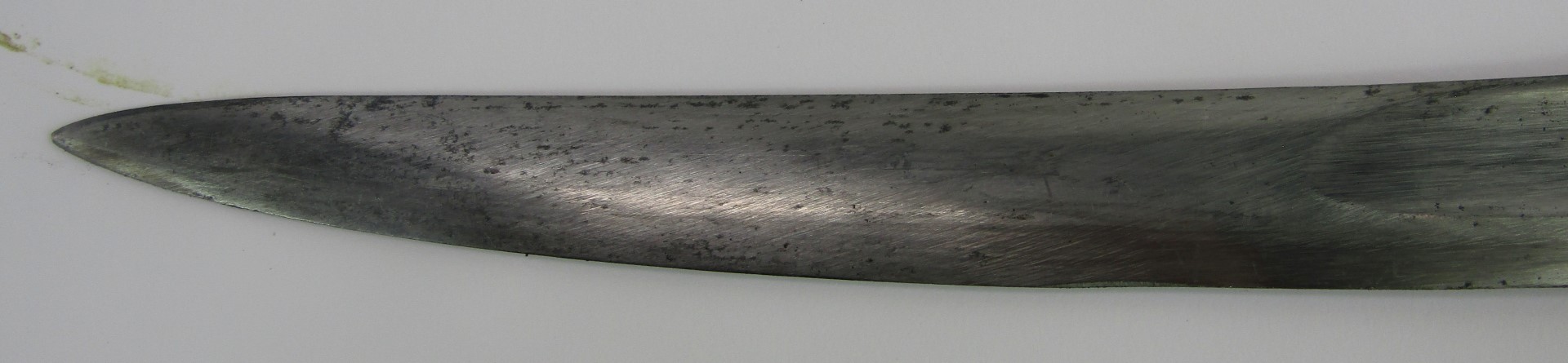 An 1866 pattern French Chassepot sword bayonet, with brass grip, and black painted metal scabbard, - Image 4 of 5