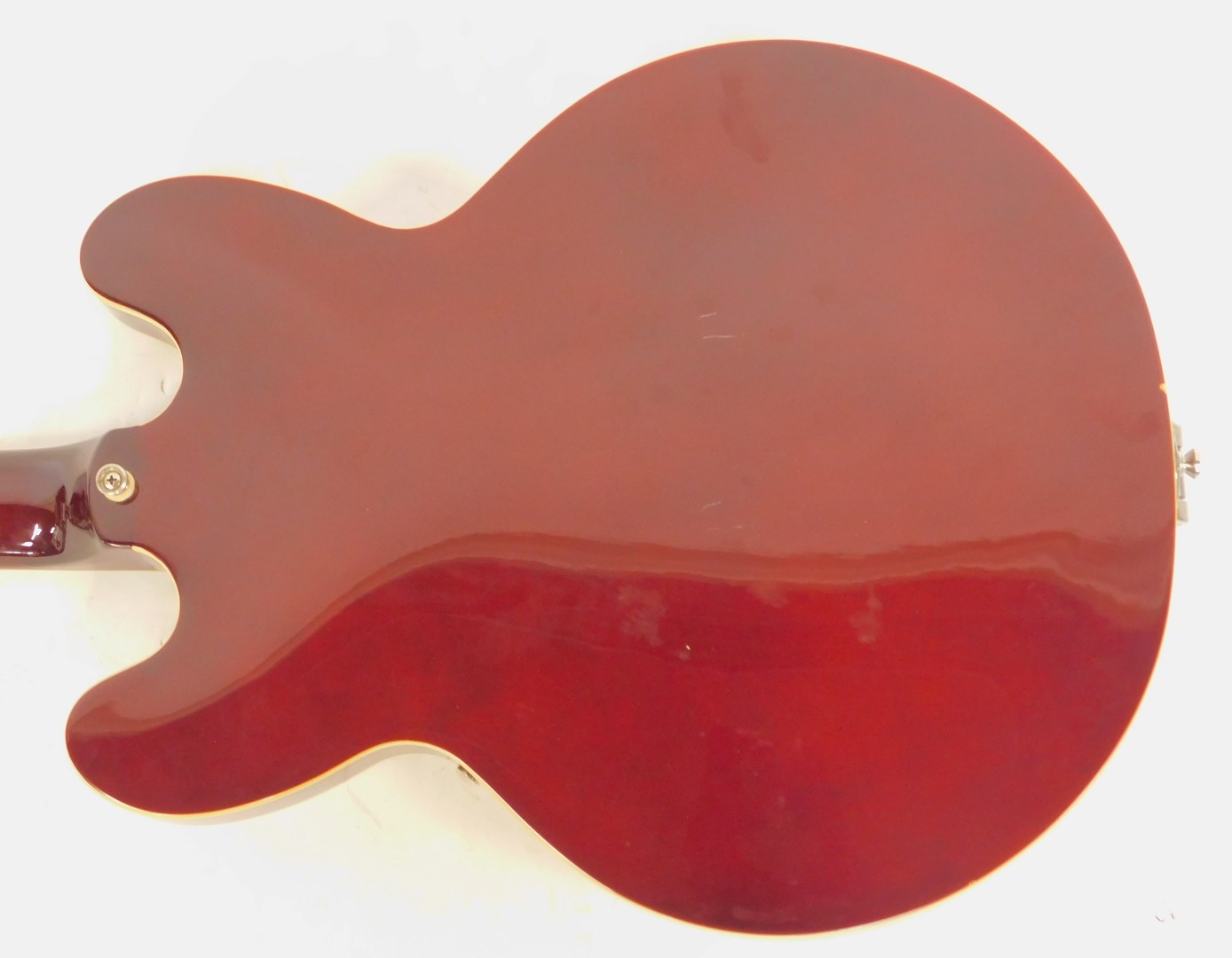 An Epiphone Riviera P93 MG electric guitar, serial number 11021502198, the body in gold coloured - Image 3 of 13