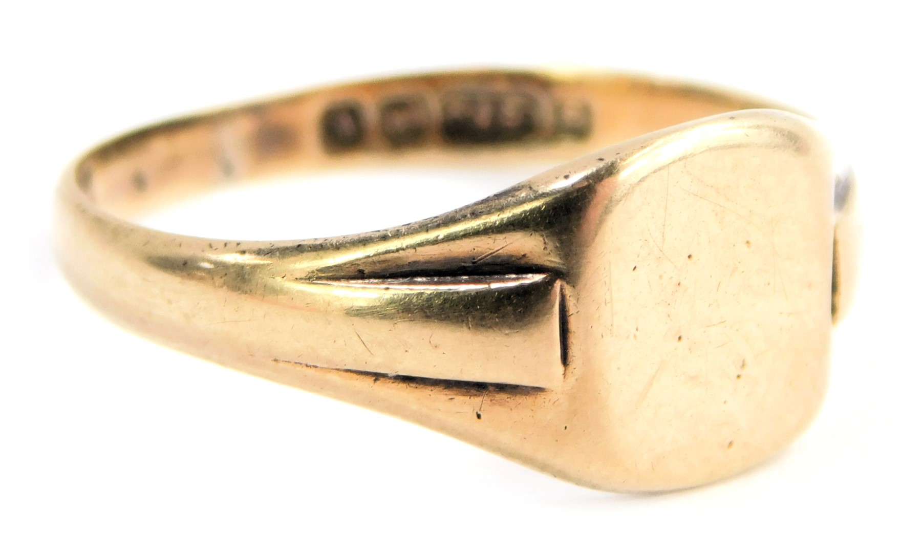 A 9ct gold signet ring, with a square panel, ring size L, 1.9g.