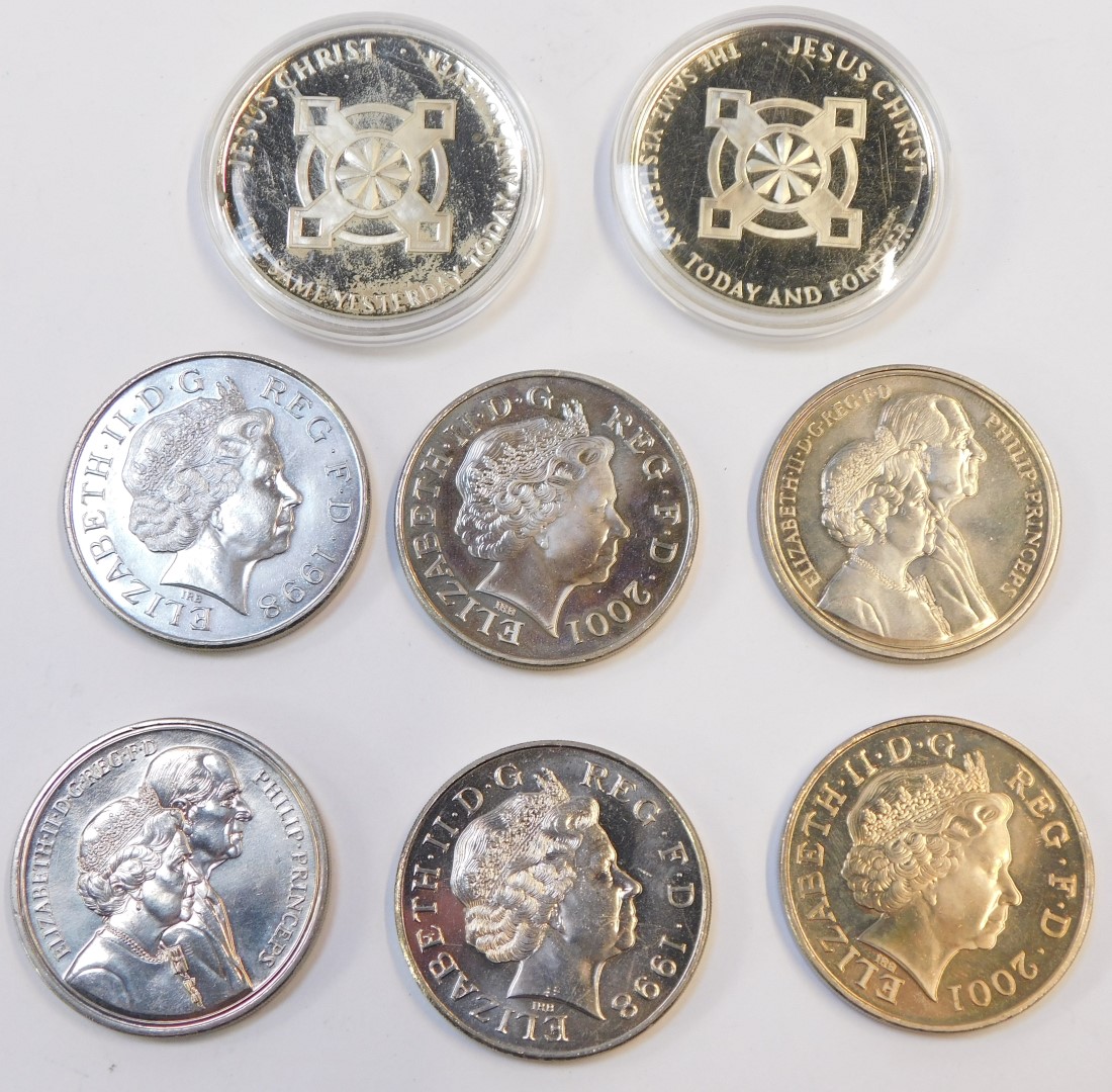 Collectors crowns and five pound coins, including Elizabeth II five pound coin, Prince and - Image 2 of 2