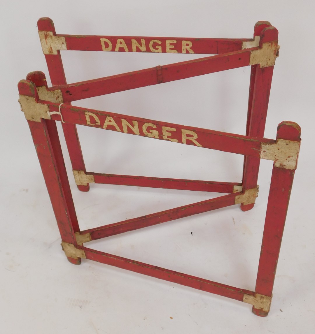 A mid century painted pine fence, sign written Danger, in three hinged sections, 78cm high, each - Image 2 of 3