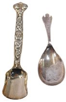 A George V Scottish silver Iona silver caddy spoon, Alexander Ritchie, Glasgow 1932, and an