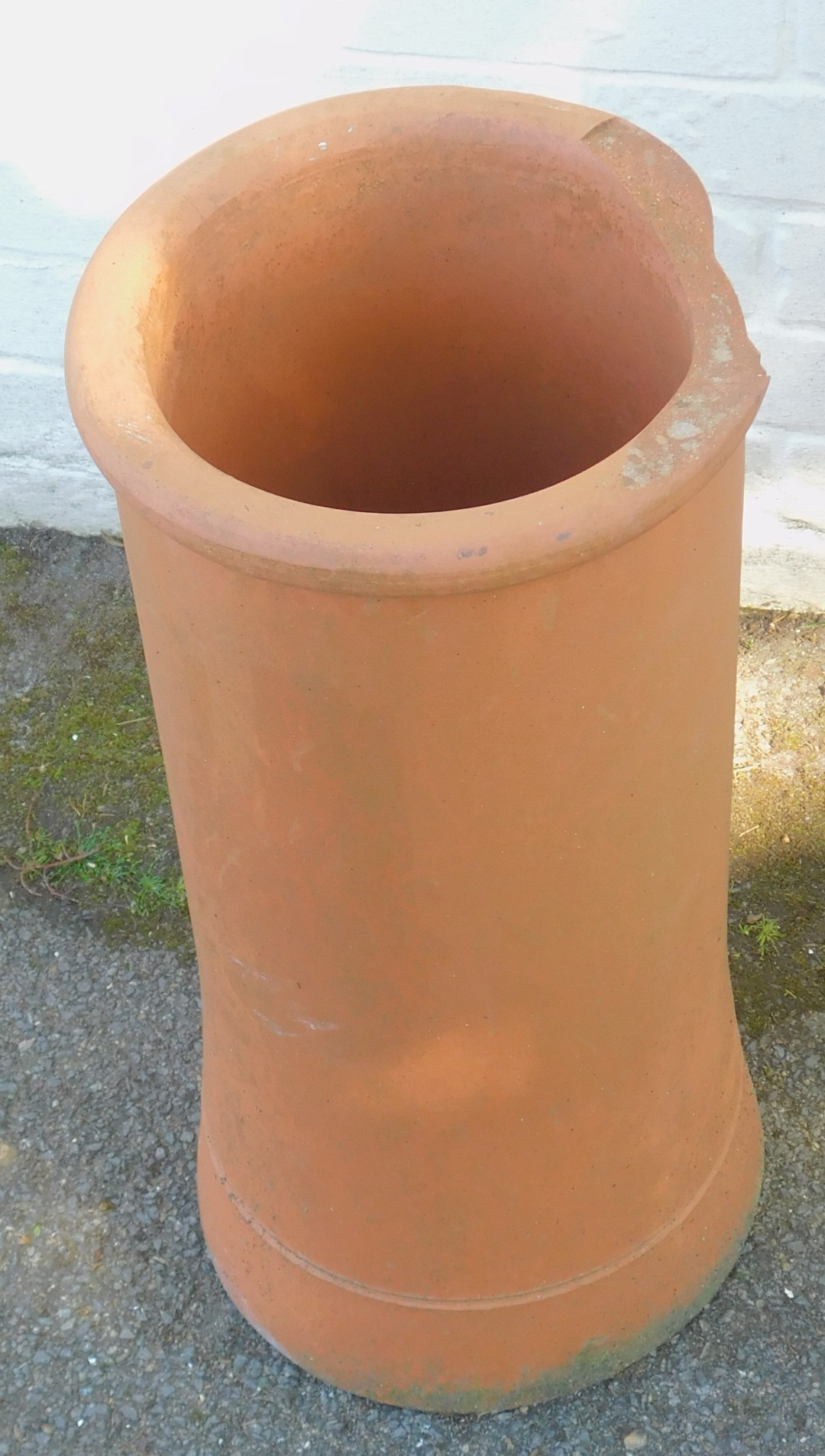 A terracotta chimney pot, 61cm high. (AF) - Image 2 of 3
