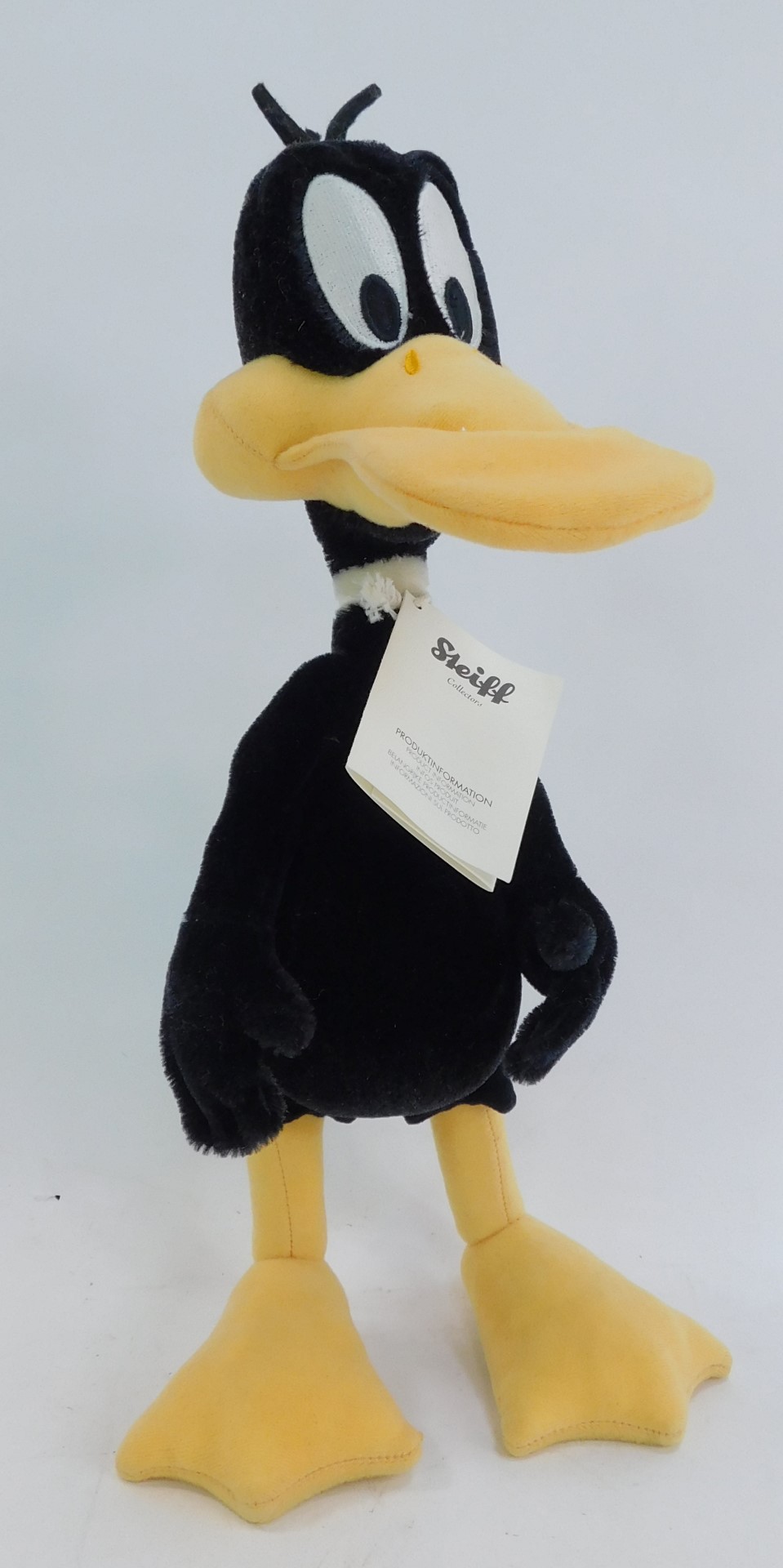 A Steiff Daffy Duck, limited edition number 479/2000, 35cm high, with certificate, boxed. - Image 2 of 3