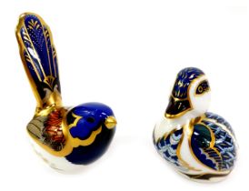Two Royal Crown Derby porcelain bird paperweights, comprising Fairy Wren, red printed marks and gold