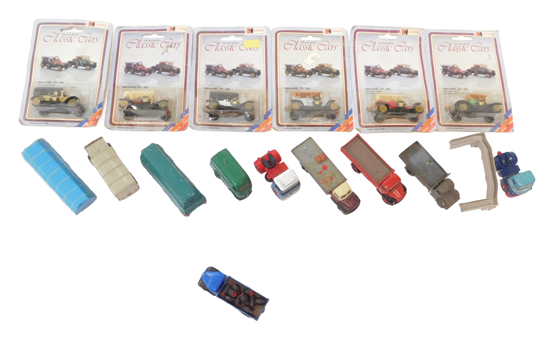 Diecast vehicles, comprising five classic car packs, diecast playworn wagon, truck, etc. (1 box) ¦