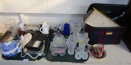 Household wares, comprising blue and white teapot, drinking glasses, blue glass bell, vaseline glass